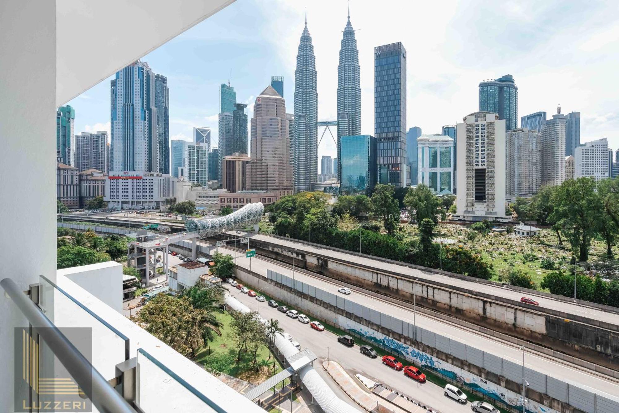 Legasi Kampung Baru Guesthouse Kuala Lumpur Exterior photo